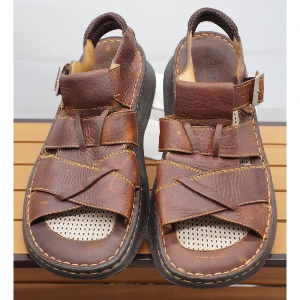 Men's Born Brown Leather Fisherman buckle strap sandals US 11 EU 45 Comfort